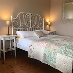Villa Eden Countryside Retreat