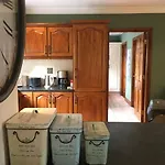 Eden Countryside Retreat * اينيس