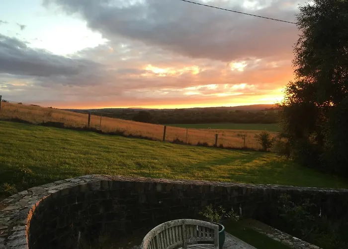 Eden Countryside Retreat Villa *